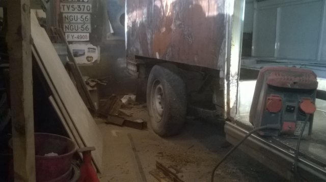 r13.jpg
