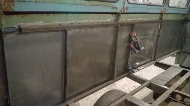 r32.jpg